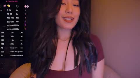 Snapshot of kimmy_chi chatting on 01/16/26, 07:07 Lo online show from 01/16/26, 07:07