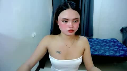 kim ejara online show from 03/25/26, 12:27