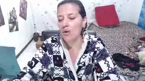 Snapshot of kimmy_sander1 chatting on 01/11/25, 06:45 Kimmy online show from 01/11/25, 06:45