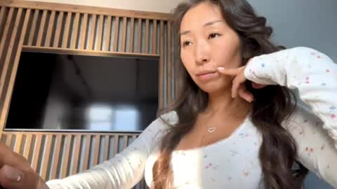 Kimmy online show from 09/29/25, 08:41