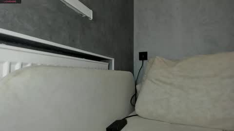 Snapshot of kimmy_sunn chatting on 01/15/26, 06:00 Kimmy online show from 01/15/26, 06:00