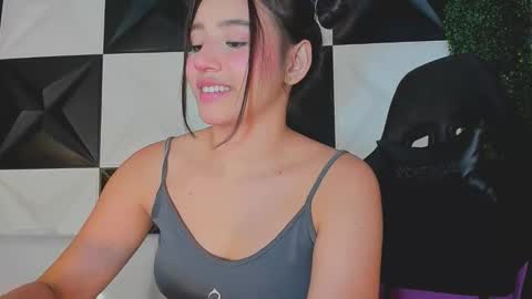 kimtandrys_ online show from 10/02/25, 08:43