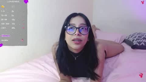 Snapshot of kimwi1 chatting on 02/26/26, 12:09 kimm online show from 02/26/26, 12:09