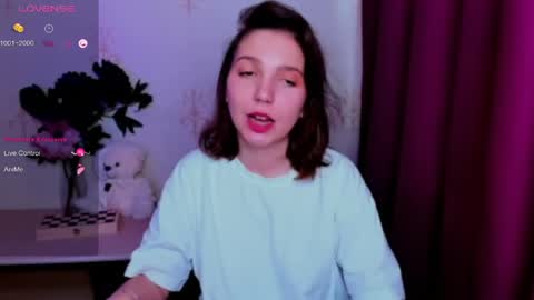 Hazel online show from 04/28/26, 06:18