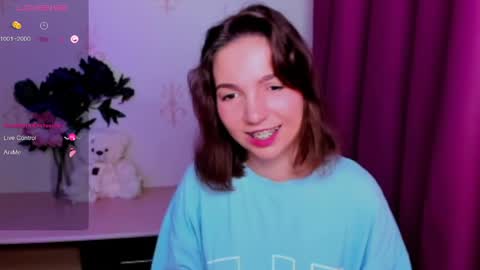 Hazel online show from 05/14/26, 07:15