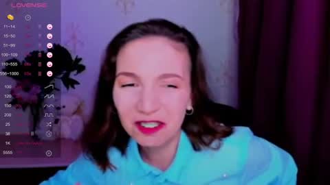 Hazel online show from 06/14/26, 04:36