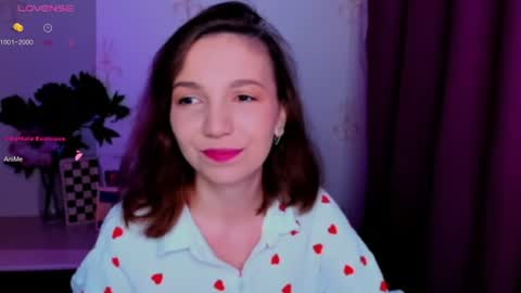 Hazel online show from 06/23/26, 06:33
