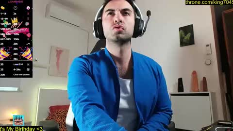 Snapshot of king7045 chatting on 03/04/25, 07:30 king7045 online show from 03/04/25, 07:30