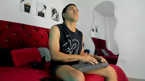 king_ares1 online show from 05/08/26, 11:04