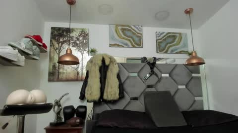 Snapshot of king_fitt_ chatting on 01/25/25, 09:57 HOT MEN BLACK online show from 01/25/25, 09:57