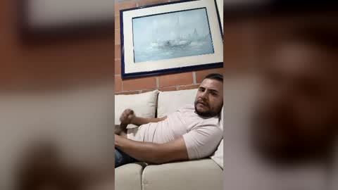 Snapshot of king_latino_ chatting on 06/19/26, 04:28 king_latino_ online show from 06/19/26, 04:28