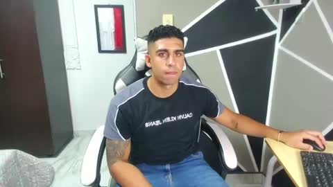 Snapshot of king_orion chatting on 07/25/26, 03:26 King Orion online show from 07/25/26, 03:26