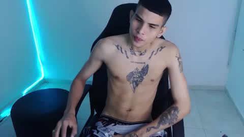 Snapshot of king_warlord chatting on 12/15/25, 04:33 king_warlord online show from 12/15/25, 04:33