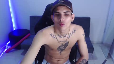 Snapshot of king_warlord chatting on 12/23/25, 07:28 king_warlord online show from 12/23/25, 07:28