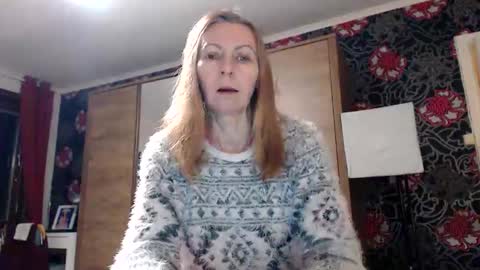 sexysexyhotwetpinkredpussy online show from 10/27/25, 05:39