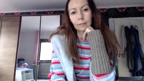 Snapshot of kingandprincess chatting on 04/17/26, 05:38 sexysexyhotwetpinkredpussy online show from 04/17/26, 05:38