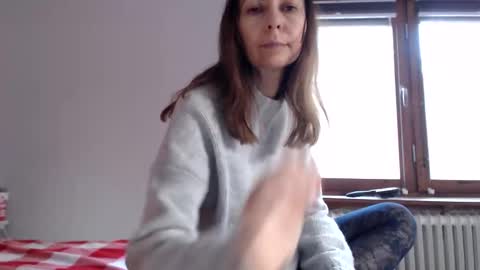 Snapshot of kingandprincess chatting on 05/02/26, 06:13 sexysexyhotwetpinkredpussy online show from 05/02/26, 06:13
