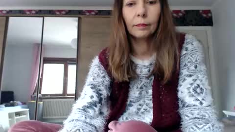 Snapshot of kingandprincess chatting on 05/13/26, 03:09 sexysexyhotwetpinkredpussy online show from 05/13/26, 03:09