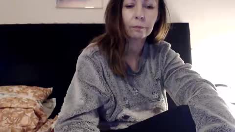 Snapshot of kingandprincess chatting on 05/19/26, 08:59 sexysexyhotwetpinkredpussy online show from 05/19/26, 08:59