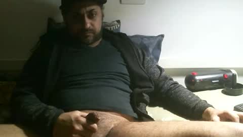  ivano corona  online show from 12/14/25, 02:39