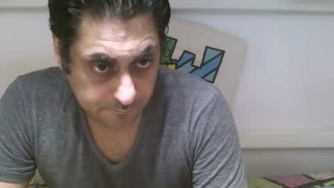  ivano corona  online show from 05/12/26, 10:56