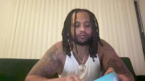 Snapshot of kingdabiggest chatting on 11/08/25, 05:40 KingDaBiggest online show from 11/08/25, 05:40