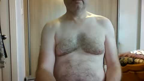 Snapshot of kingdonn1 chatting on 10/07/25, 12:13 Don online show from 10/07/25, 12:13