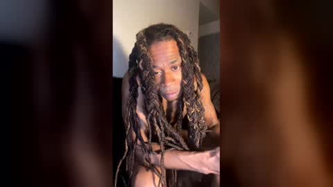 Snapshot of kingecstasyxxx chatting on 01/15/26, 03:05 KingEcstasyXXX online show from 01/15/26, 03:05