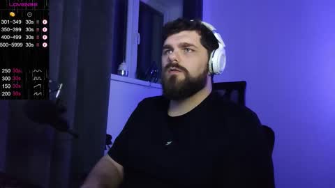 Snapshot of kingmarti chatting on 01/08/26, 10:12 Marti online show from 01/08/26, 10:12