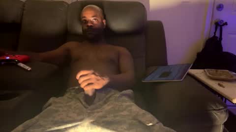 Snapshot of kingofkingz74 chatting on 11/20/25, 02:34 kingofkingz74 online show from 11/20/25, 02:34