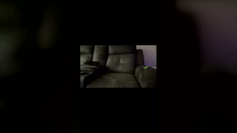 Snapshot of kingofkingz74 chatting on 11/30/25, 06:56 kingofkingz74 online show from 11/30/25, 06:56