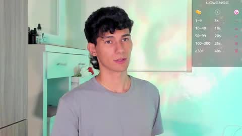  A L E X  online show from 02/18/25, 09:21