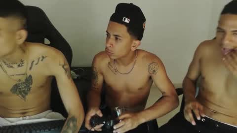 Snapshot of kings_latins chatting on 02/16/26, 07:15 DOMINANT ALPHA KINGS online show from 02/16/26, 07:15