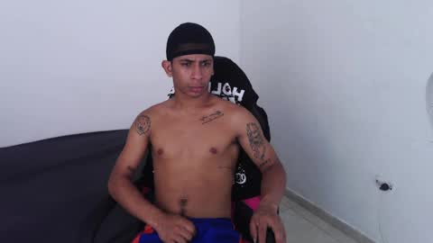DOMINANT ALPHA KINGS online show from 05/11/26, 03:51