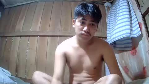 Snapshot of kingsucker2069 chatting on 02/06/26, 11:13 Ruru online show from 02/06/26, 11:13