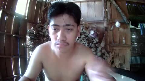 Snapshot of kingsucker2069 chatting on 02/16/26, 07:59 Ruru online show from 02/16/26, 07:59