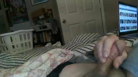 kingtongue10 online show from 12/28/24, 12:56