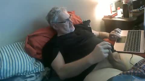 kingtongue10 online show from 01/14/25, 01:49