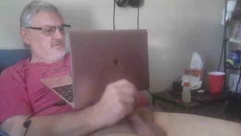 kingtongue10 online show from 02/16/26, 07:43