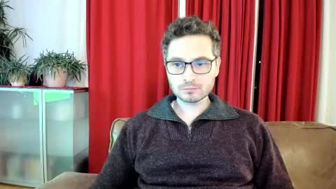 Snapshot of kinksubbydubby chatting on 11/17/25, 08:58 kinksubbydubby online show from 11/17/25, 08:58