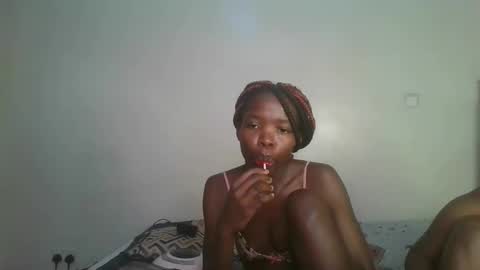 Snapshot of kinky_aria chatting on 09/20/25, 06:31 kinky_aria online show from 09/20/25, 06:31
