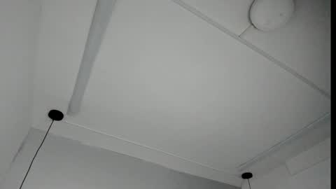 Snapshot of kinky_dakota chatting on 02/17/26, 01:18 dakota online show from 02/17/26, 01:18