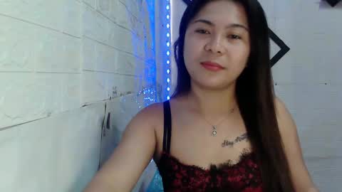 Snapshot of kinky_gurl69 chatting on 12/13/24, 12:31 mary online show from 12/13/24, 12:31