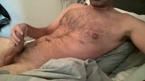 Snapshot of kinky_jw chatting on 10/04/25, 03:32 kinky_jw online show from 10/04/25, 03:32