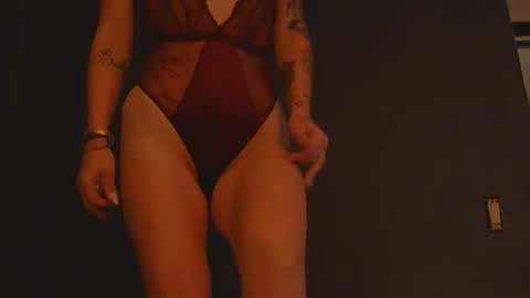 Snapshot of kinky_k80 chatting on 01/19/26, 09:57 Kinky K80 online show from 01/19/26, 09:57