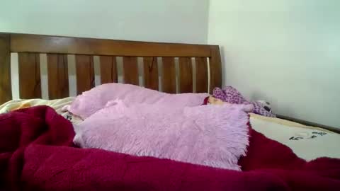 Snapshot of kinky_kaiya chatting on 02/22/25, 07:23 kaiya online show from 02/22/25, 07:23