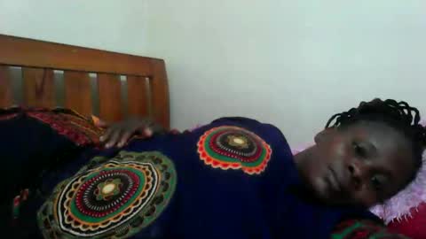 Snapshot of kinky_kaiya chatting on 03/01/25, 11:06 kaiya online show from 03/01/25, 11:06