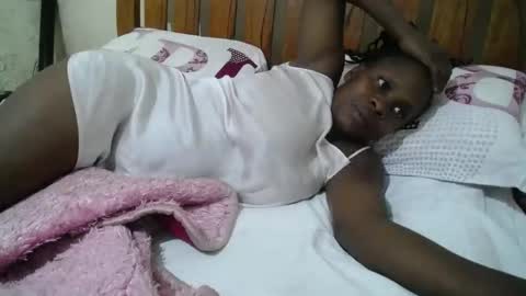 Snapshot of kinky_kaiya chatting on 02/17/26, 07:20 kaiya online show from 02/17/26, 07:20