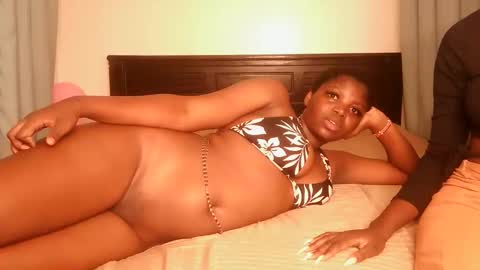 Lola online show from 09/23/25, 12:57