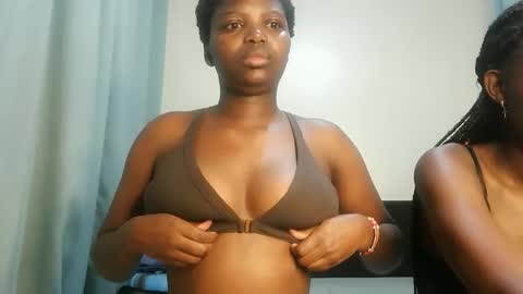 Lola online show from 12/17/25, 09:48